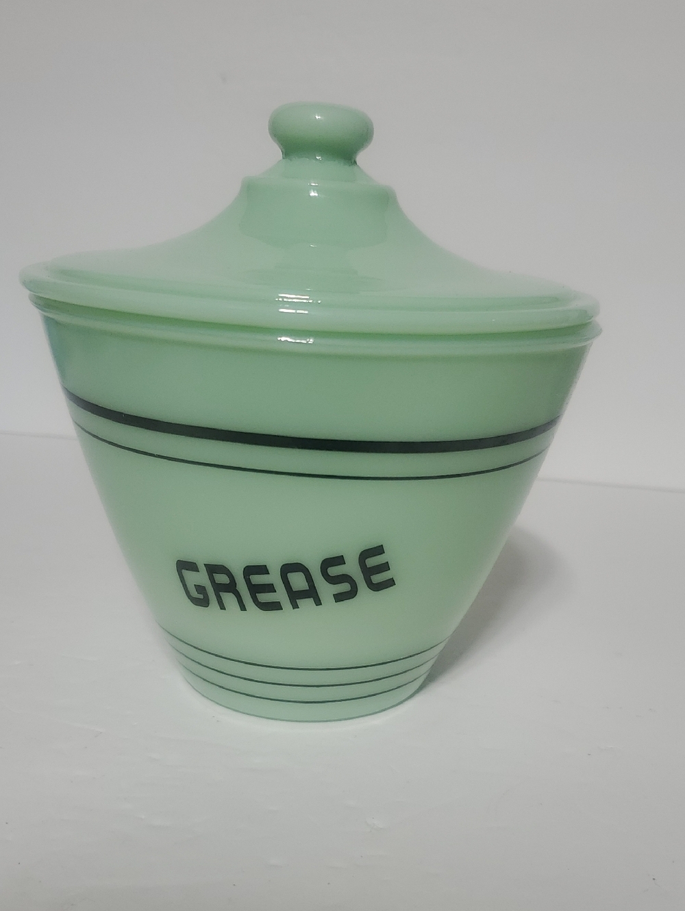 Jadeite Grease Dripping Bowl
